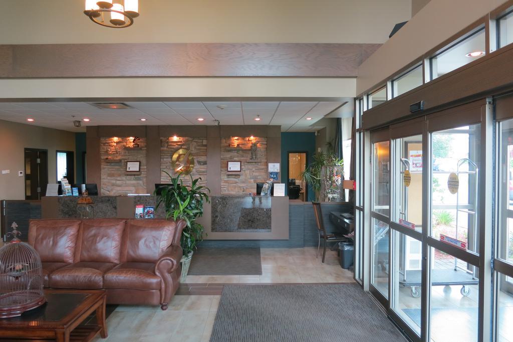 Days Inn By Wyndham Lévis Exterior photo